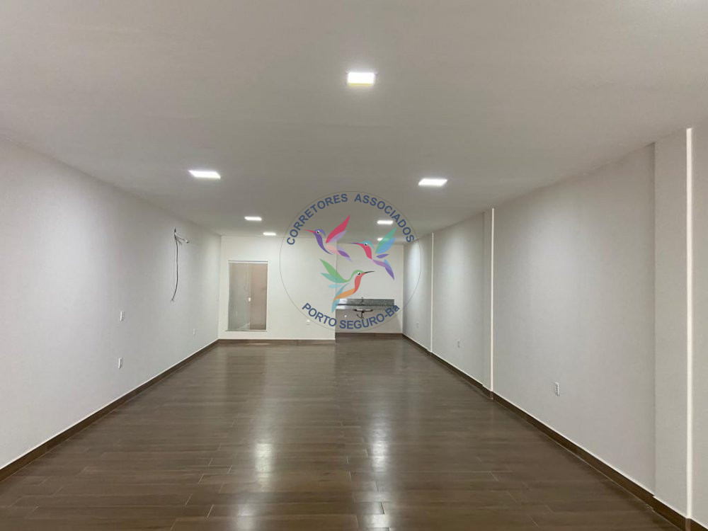 Sala comercial para alugar  no Centro - Porto Seguro, BA. Imveis